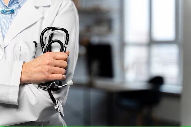 que-atiende-el-medico-internista